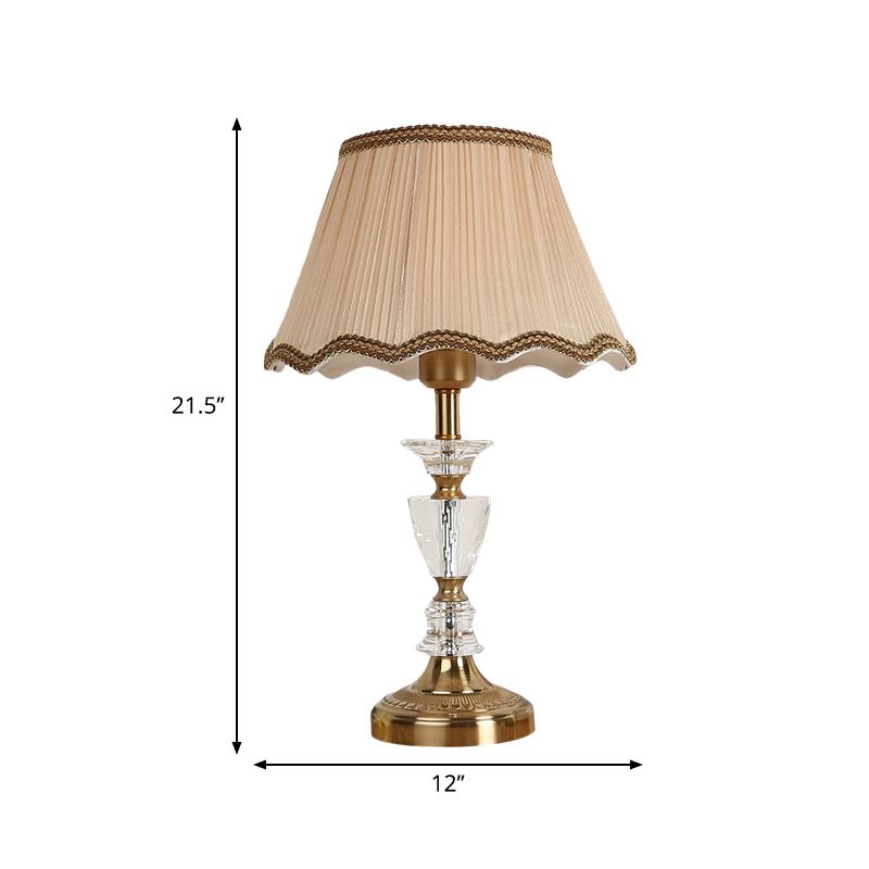 Lámpara de mesa de noche festoneada dorada Iluminación moderna de mesita de noche con prisma de cristal biselado de 1 bombilla