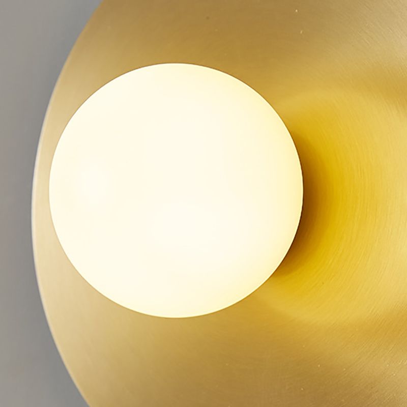 Luz de la pared dorada de la pared de metal de una cabeza posmoderna para sala de estar para sala de estar