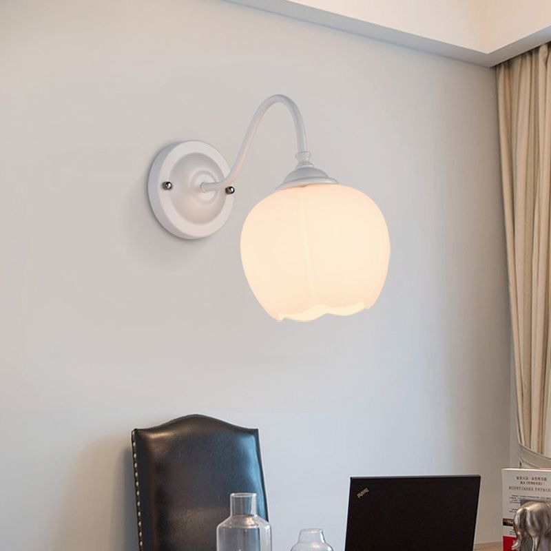 Postmodern Wall Light Fixture Simple Wall Light Sconce for Bedroom