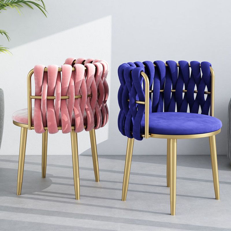 Noordse metalen eetkamerstoelen fluwelen armloze eetkamerstoelen voor restaurant