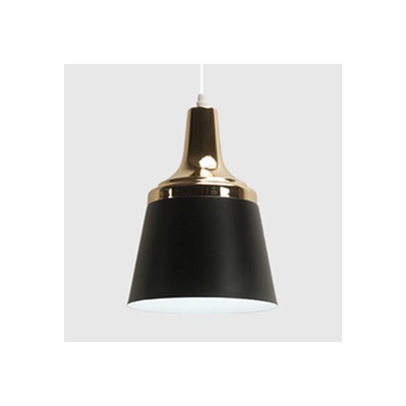 Prôlement de l'ombre coolie coolie en aluminium une bulbe de style nordique Lumière pour le salon
