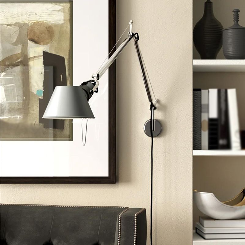 Modern Wall Sconce Linear Shape Vanity Lamp with Metal Shade in Silver for Bathroom