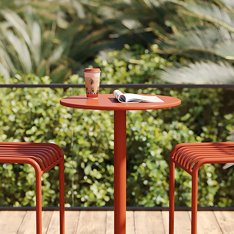 Round Metal Bar Table 41.3"H Industrial Style Outdoor Bar Stool Table with Pedestal