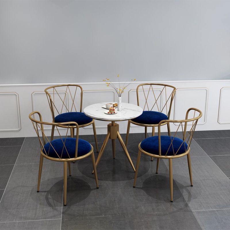 Silla de comedor de terciopelo Glam, sillas de comedor de metal sin brazos para uso doméstico