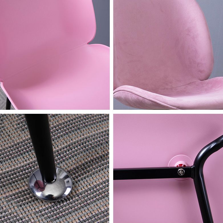 Silla lateral escandinava casera silla de comedor de plástico con patas negras
