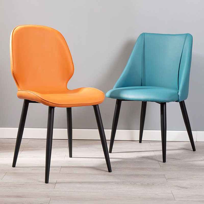 Silla moderna con respaldo sólido, sillas sin brazos con patas de metal para cocina