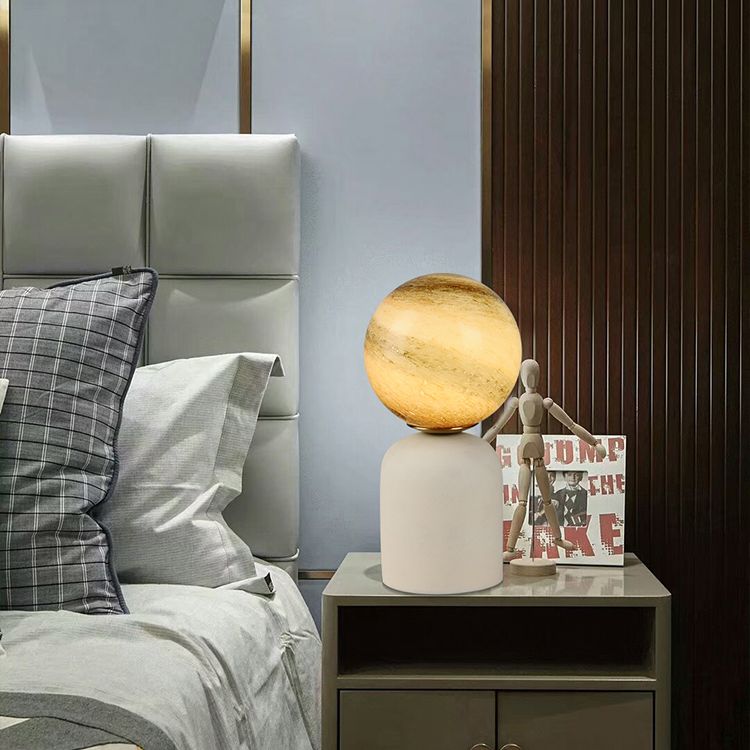 11,8 "in altezza lampada da tavolo a led in stile moderno Globe Glass Shade Ceramics Ceramics Base Light per camera da letto