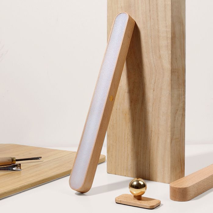 Lampada con palette lineari in legno Pronchine Minimalismo SCONCE PER BAGNI