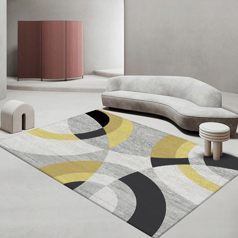 Geometric Polyester Rug Indoor Rug Washable Pet Friendly Carpet for Home Decor