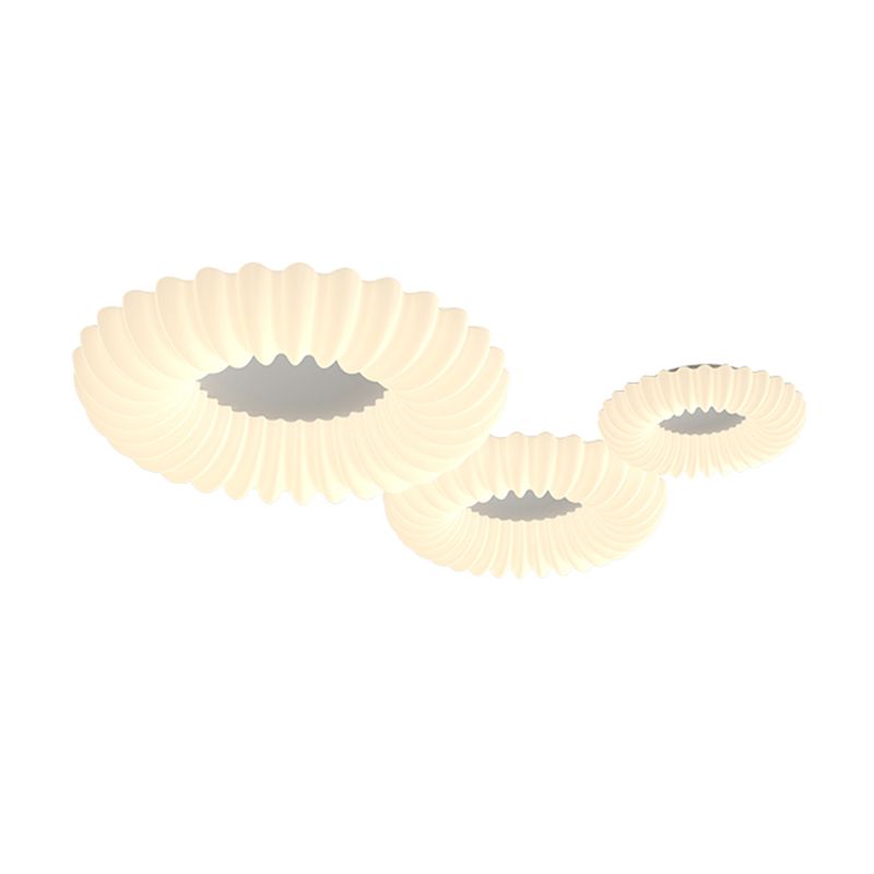 LED Modern Metal Flush Mount Circle Shape Ceiling Lamp with Plastic Shade for Living Room