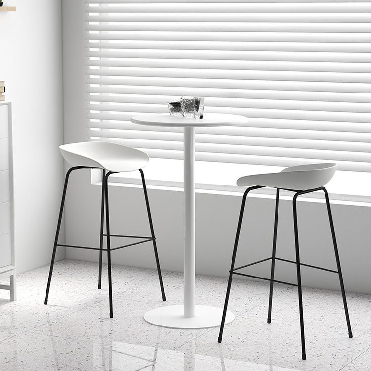 Contemporary Style Bar-stool Plastic Counter Bar Stool with Metal Legs for Kitchen