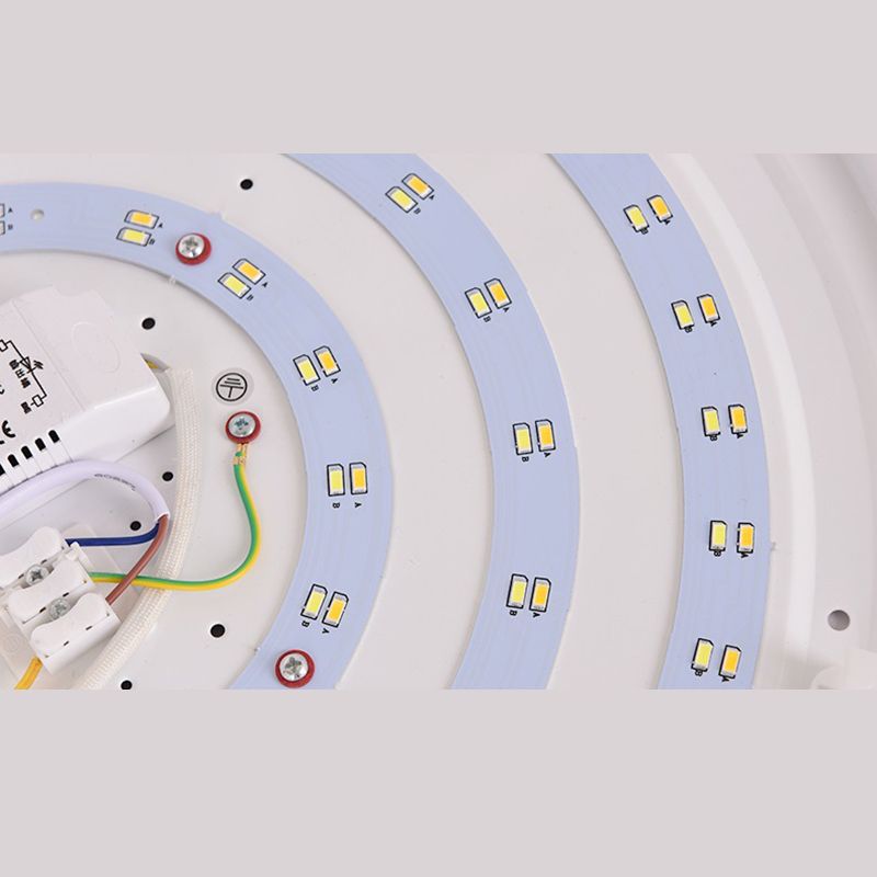Lámpara redonda de montaje empotrado para sala de estar, lámpara de techo empotrada moderna LED de metal en oro