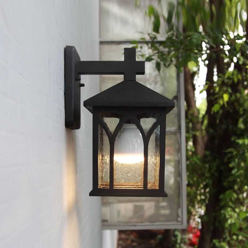 Farmhouse Cuboid Wall Mounting Lighting 1 Bulbo Lámpara de pared de vidrio transparente aplastante en negro con fondo abierto