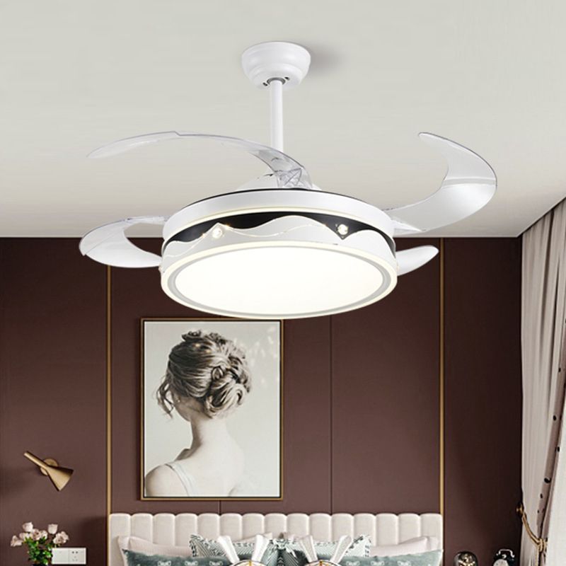 Drum Shade 4-Blade Hanging Lüfterlampe Einfache LED White Semi Flush Mount, 20 "breit