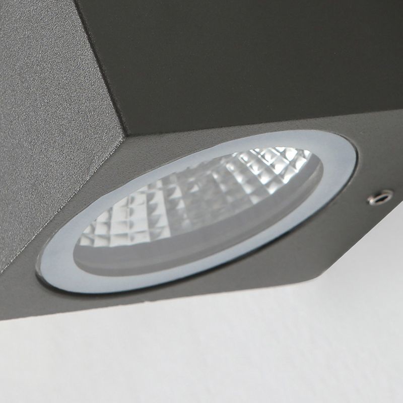 Aluminum and Glass LED Wall Lighting in Black Contemporary Wall Mount Fixture