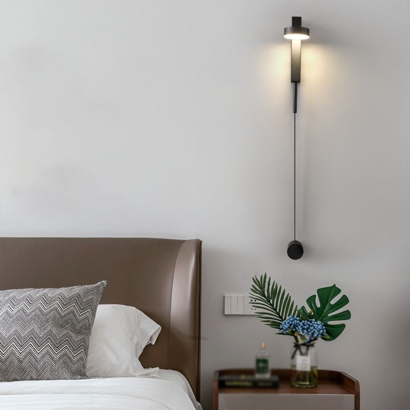 Round Shape Metal Wall Light Modern Style 1-Light Wall Light Sconce