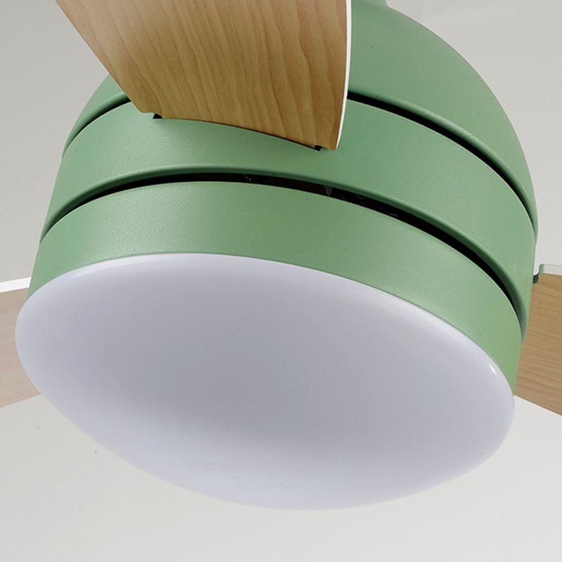Lámpara de ventilador de techo de jardín de domos LED SEMI SEMI SEMPLIS