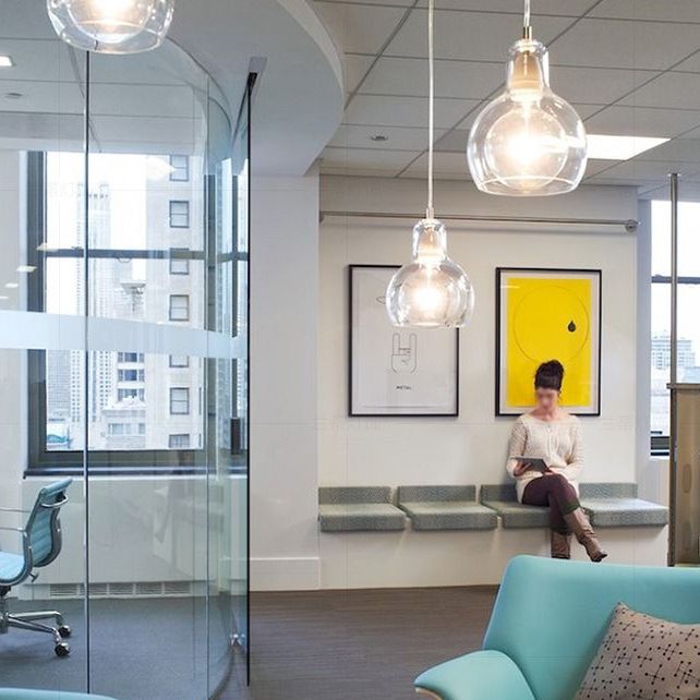 Bulb Glass 1 Light Hanging Light Fixtures Adjustable Wire Pendant Lighting for Restaurant