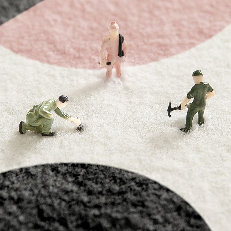 White Tone Relaxing Area Rug Polyester Buffalo Plaid Rug Non-Slip Backing Indoor Rug for Living Room