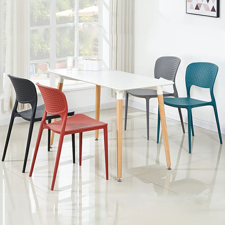 Minimalist Style Plastic Stacking Dining Chair Open Back Dining Side Chair