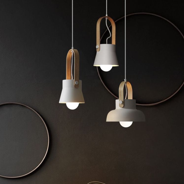 Wooden Handle Pendant Ceiling Light Simplicity Pendant Lighting Fixture for Dinning Room