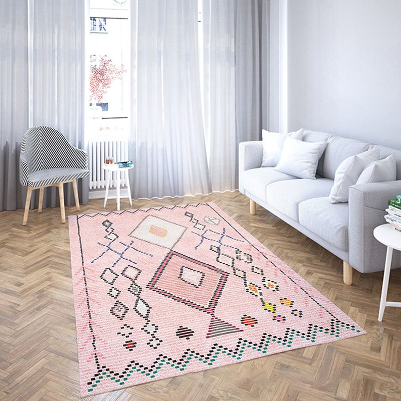 Decorative Rhombus Pattern Rug Multi-Colored Indonesian Rug Polyester Machine Washable Stain Resistant Anti-Slip Rug for Room