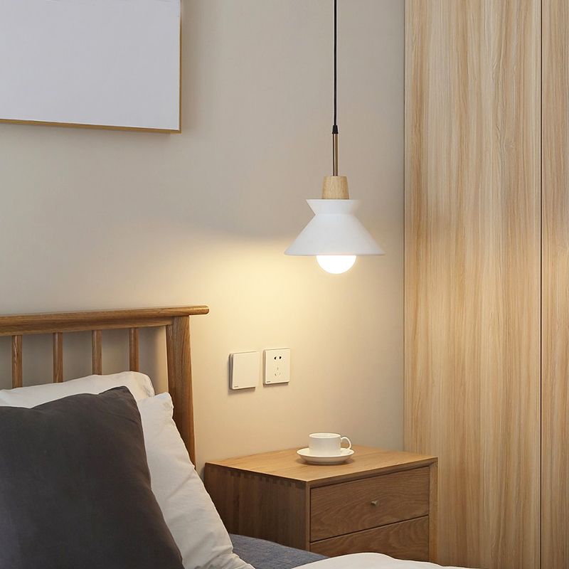 Lampe à pouces suspendues moderne à lampe en bois de bois avec de la teinte de ciment