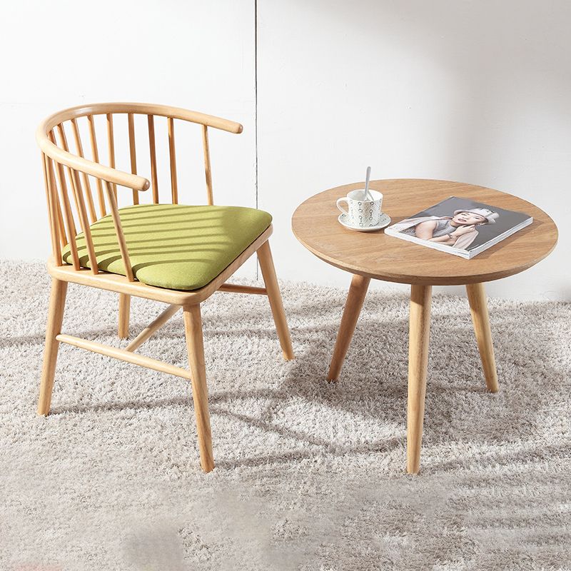Restaurant contemporain dinant la chaise de salle à manger arrière en bois de chaise de bras