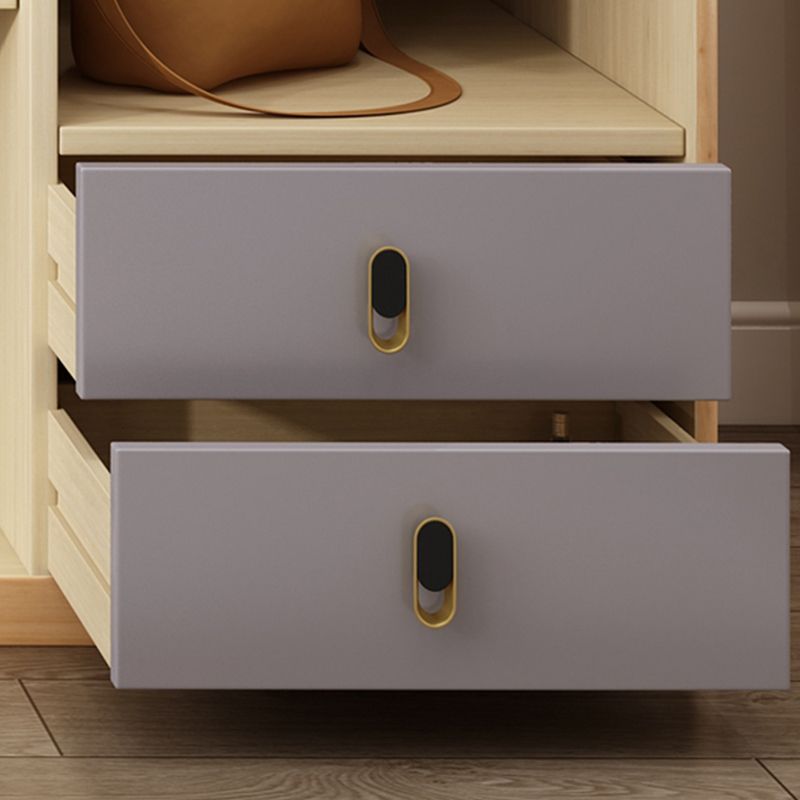 Freestanding Solid Wood Frame Wardrobe Traditional Wardrobe with Shelves