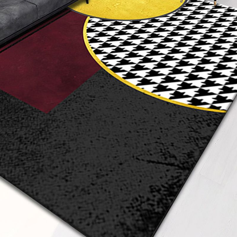 Black Luxury Rug Polyester Graphic Rug Tear Resistant Rug for Living Room