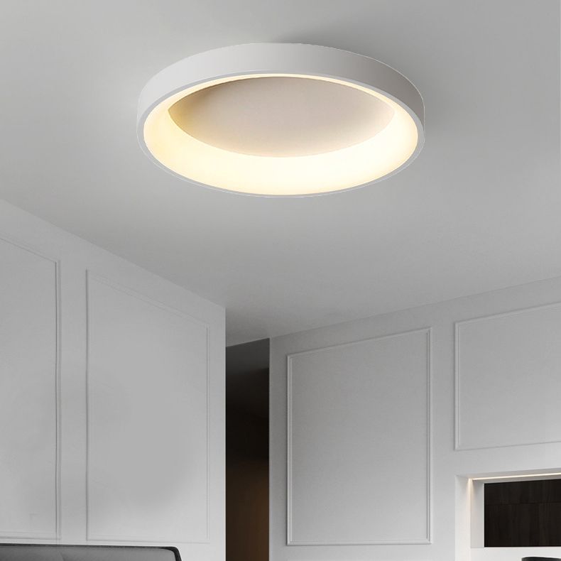 Round Flush Mount Ceiling Light Modern LED Flush Mount Ceiling Fixture
