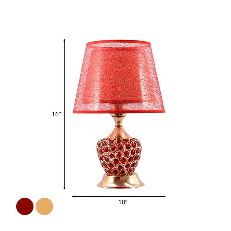 1 Light Night Stand Lampe Retro Urne Form Kristall eingebetteter Tischbeleuchtung mit zwei Empire -Schatten in Rot/Gold