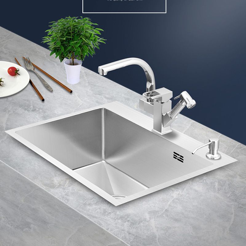 Modern Style Kitchen Sink Soundproof Kitchen Sink with Basket Strainer