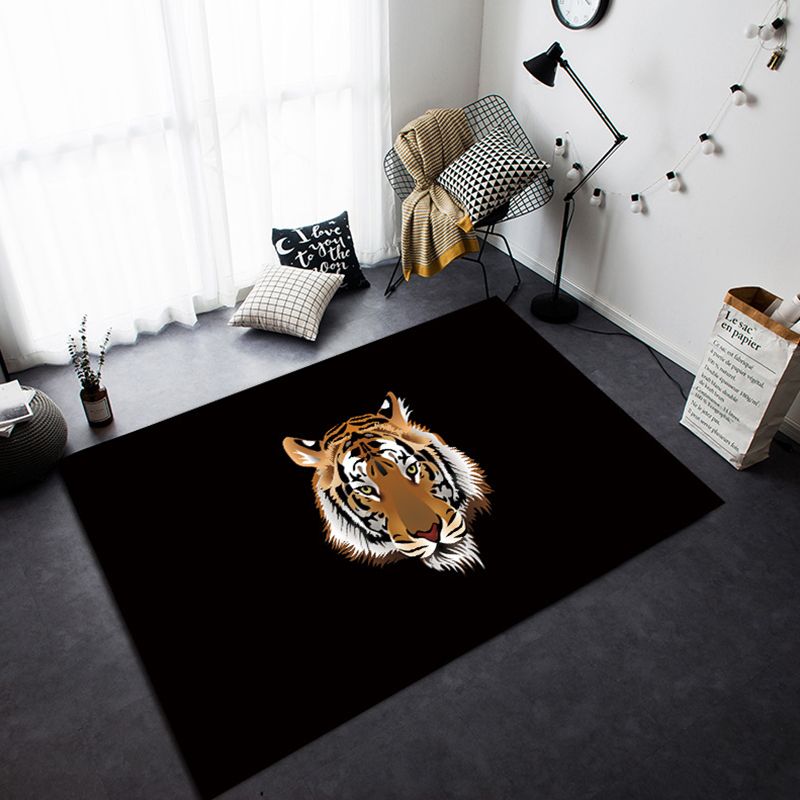 Black Modern Carpet Tiger Pattern Polyester Area Rug Stain Resistant Rug for Home Decor