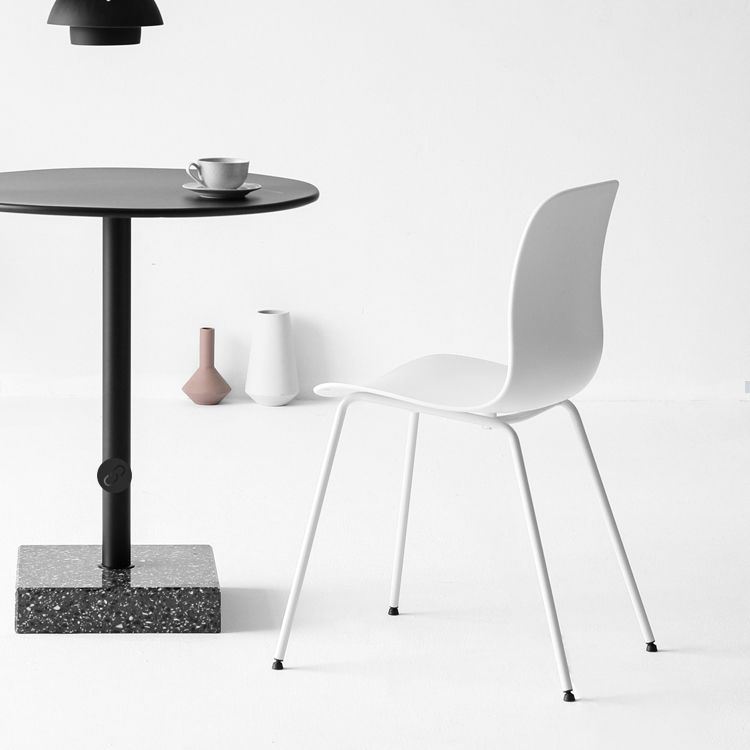 Silla de comedor moderna sin brazos Silla de comedor de plástico para uso en restaurantes