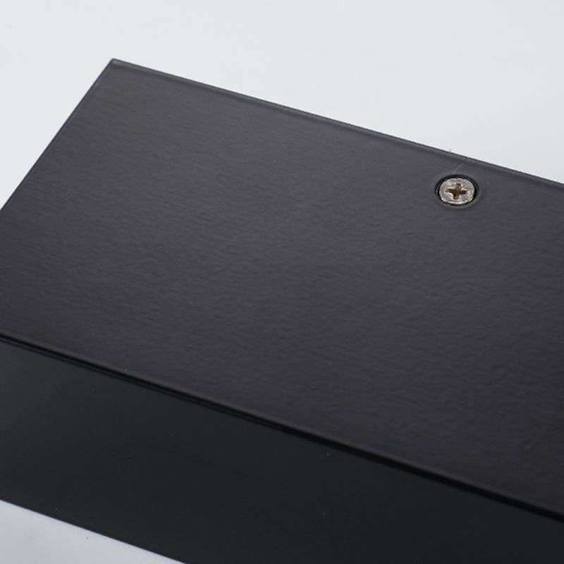 Luz de pared de metal de forma cuadrada estilo moderno de 2 luces lámpara de montaje de pared en negro