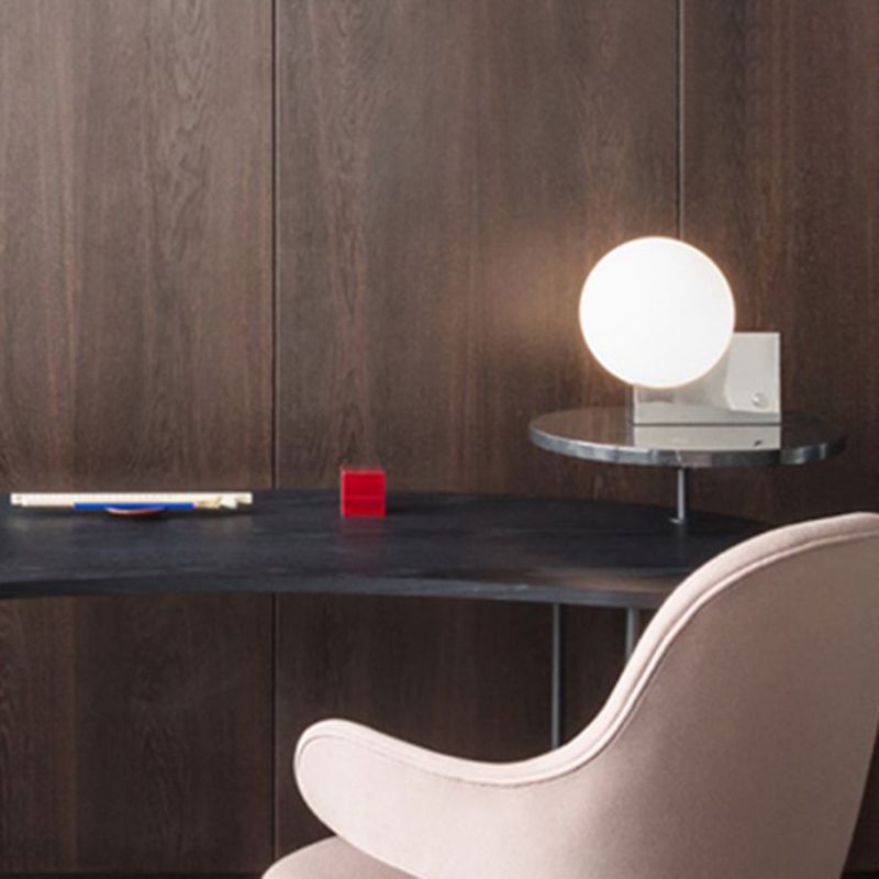 Postmodern Wall Light Sconce Minimalist Wall Light Fixture for Bedroom