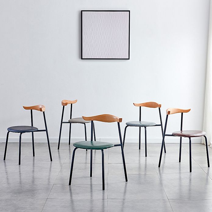 Chaises sans bras de salle à manger contemporaines en métal, chaise latérale de salle à manger à dossier ouvert pour restaurant