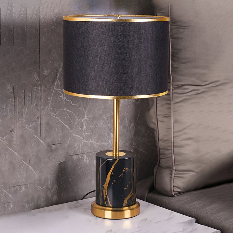 Lámpara de mesa de metal de 1 luces posmoderna con luz de mesa de control táctil