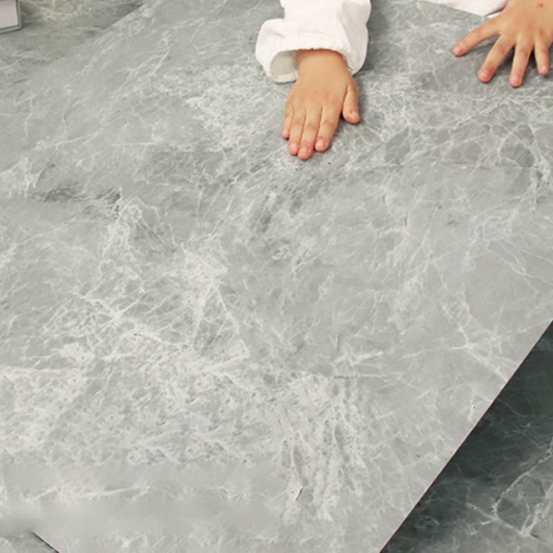 Square Waterproof PVC Flooring Peel and Stick Fire Resistant PVC Flooring