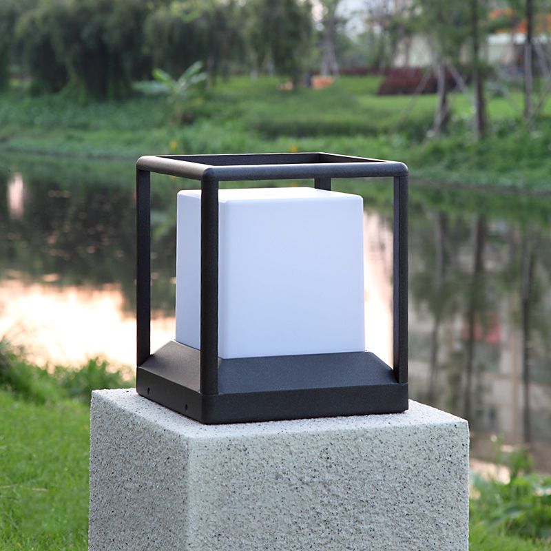 Kubiek plastic postlicht Modern 1-licht zwart-witte poortlamp met metalen frame