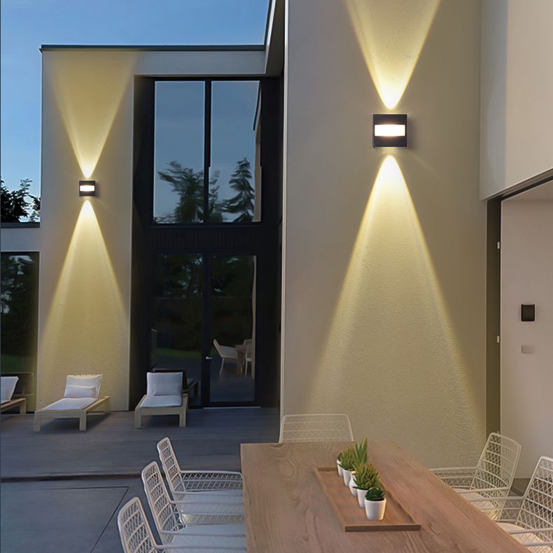 Lámpara de pared LED rectangular negra en moderna luz de pared impermeable de aluminio creativo