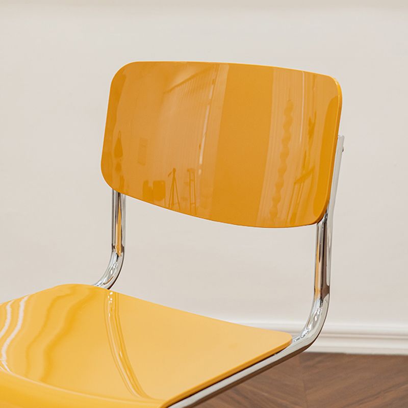 Industrial Armless Indoor Chair Plastic Open Back Side Chair with Metal Base