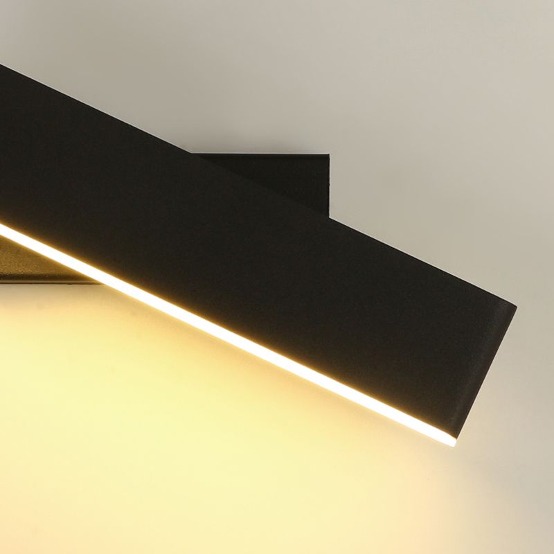 Lampada a parete a LED rettangolare acrilica in stile moderno in ferro battuto in ferro battuto con una parete per camera da letto