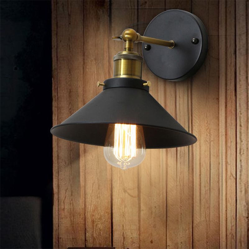 1-Light Flare Shade Wall Sconce Industrial Style Metal Wall Lighting in Black