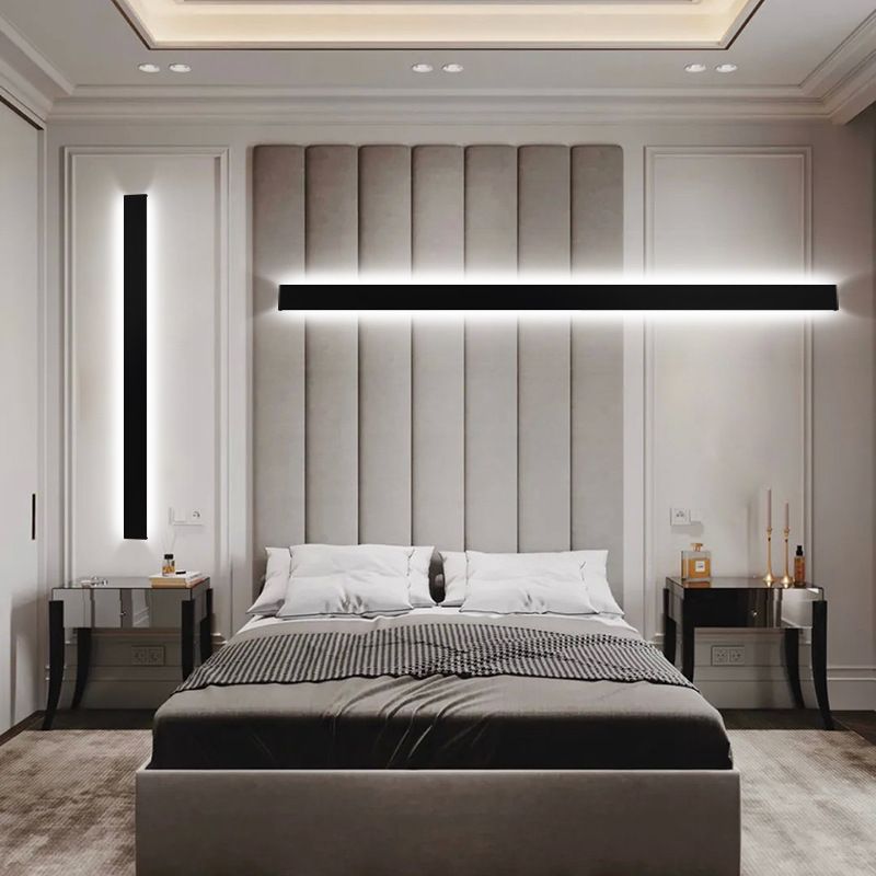 Linear Shape Metal Wall Lighting Modern 1 Light Wall Mounted Light Fixture in Black