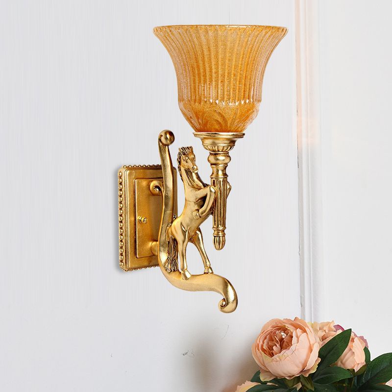 1 Bulb Resin Wall Lamp Retro Golden Steed Surface Wall Sconce with Upward Amber Carved Shade