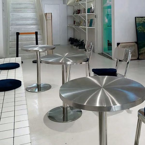 Muebles de estilo industrial Mesa de comedor de acero inoxidable con base de pedestal