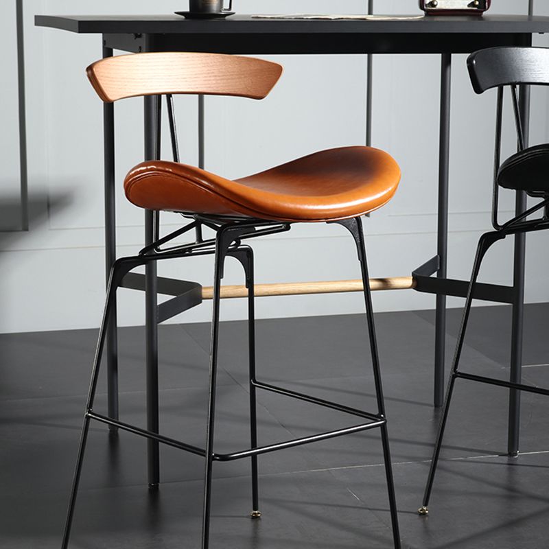 Modern Armless Backrest Counter Stool Iron Milk Tea Shop Bar Stool with Cushion and Pedal