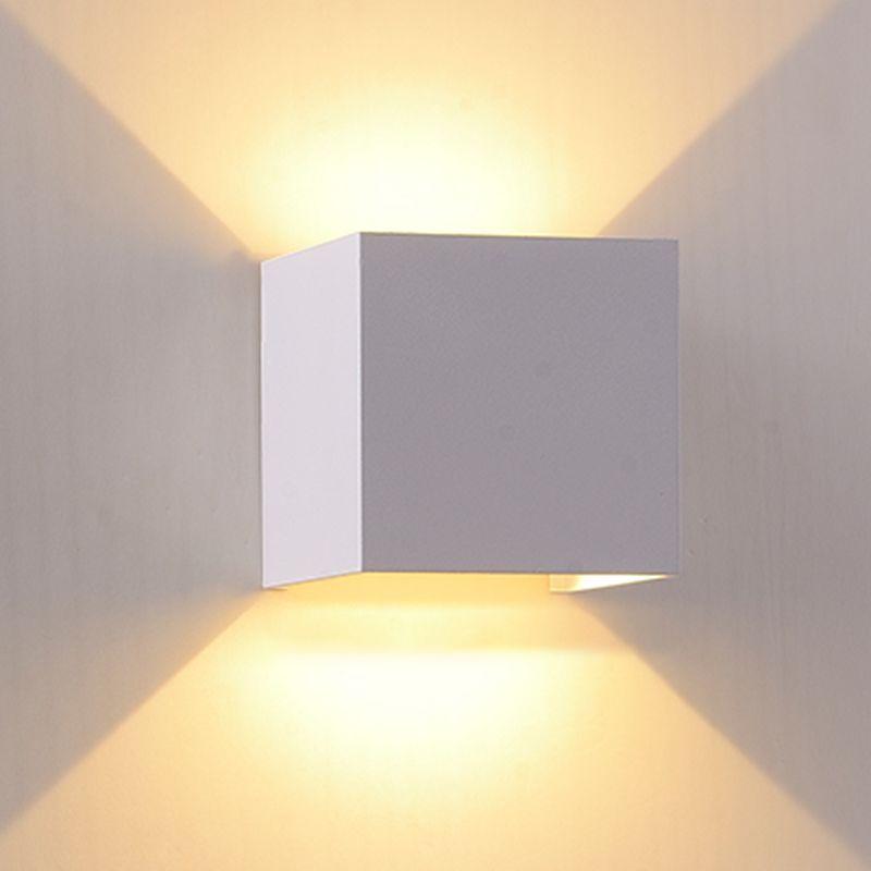Wandleuchte minimalistische LED -Metallwand montiertes Licht montiert